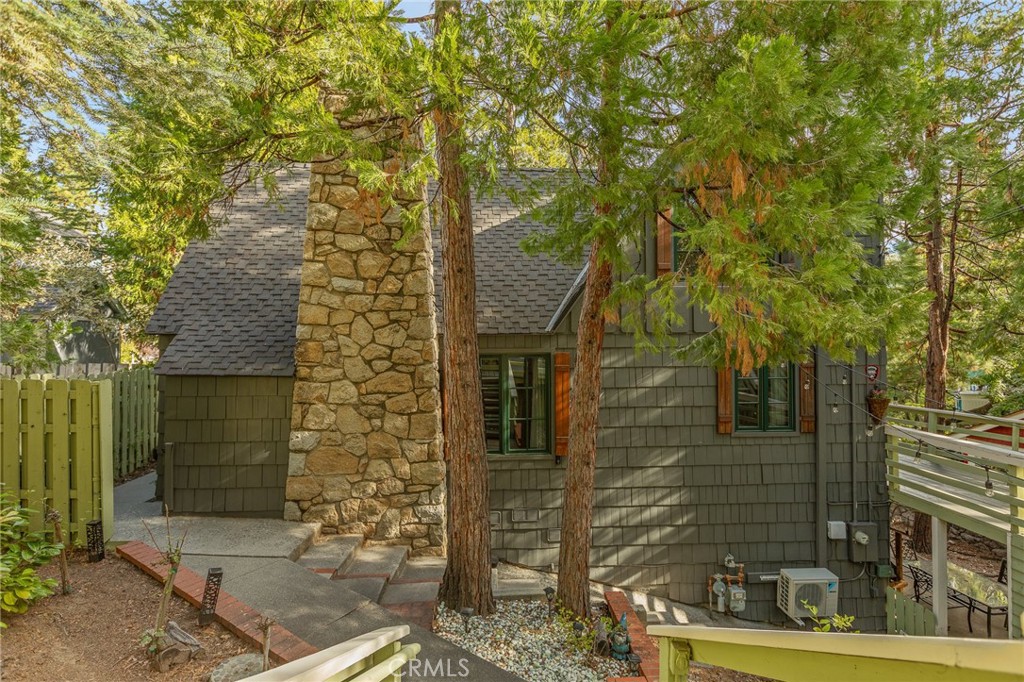 28772 Cedar Property Photo 3