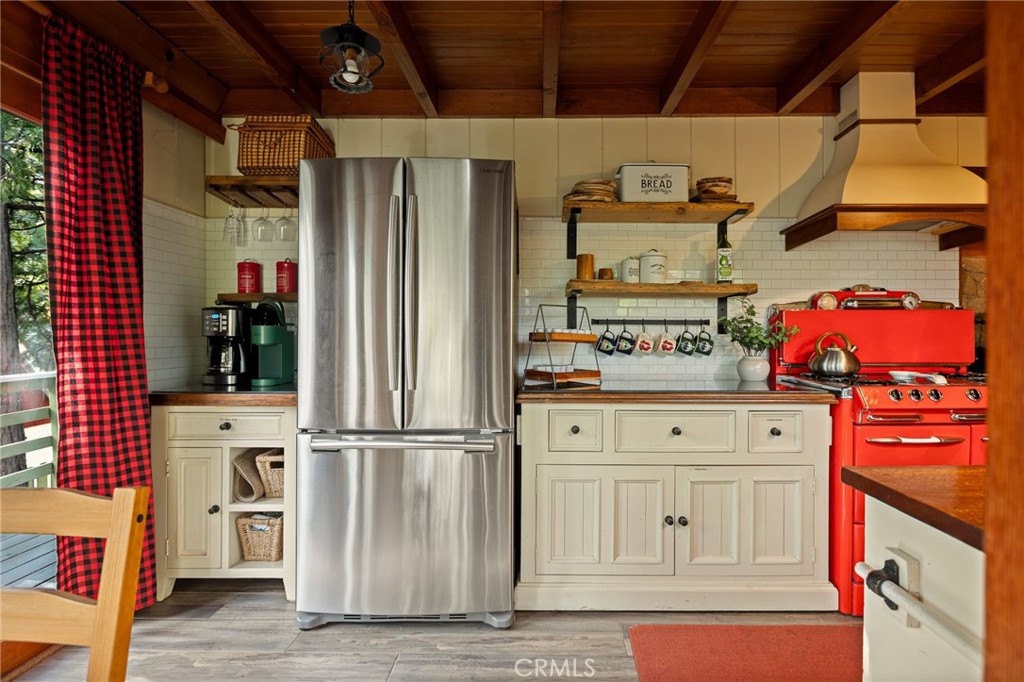 28772 Cedar Property Photo 13