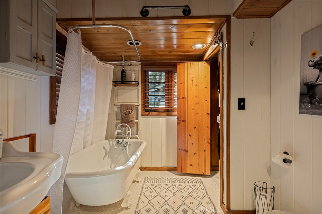 28772 Cedar Property Photo 27