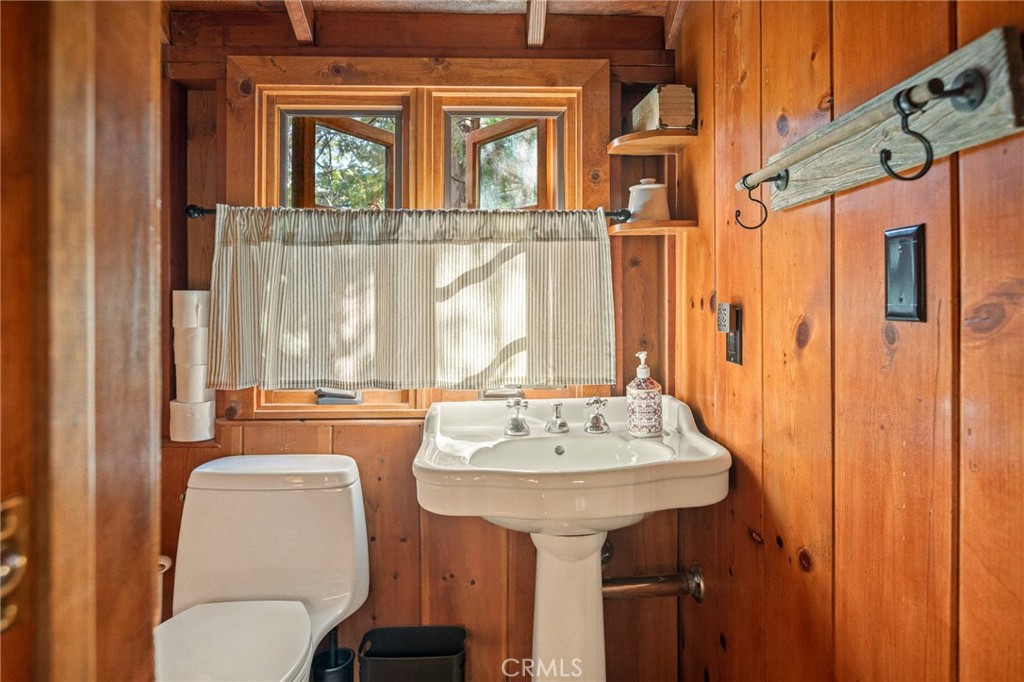 28772 Cedar Property Photo 36