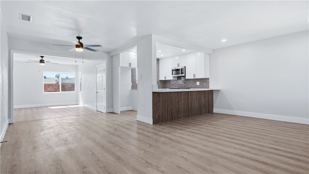 555 W Morgan Property Photo 5