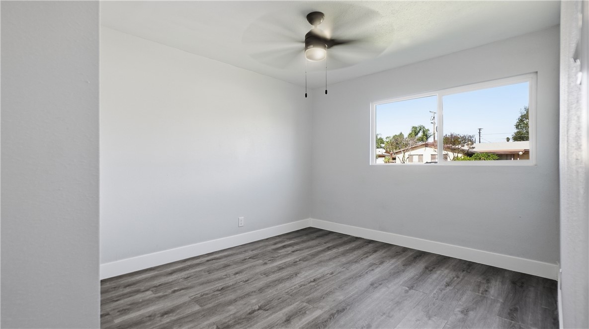 555 W Morgan Property Photo 15