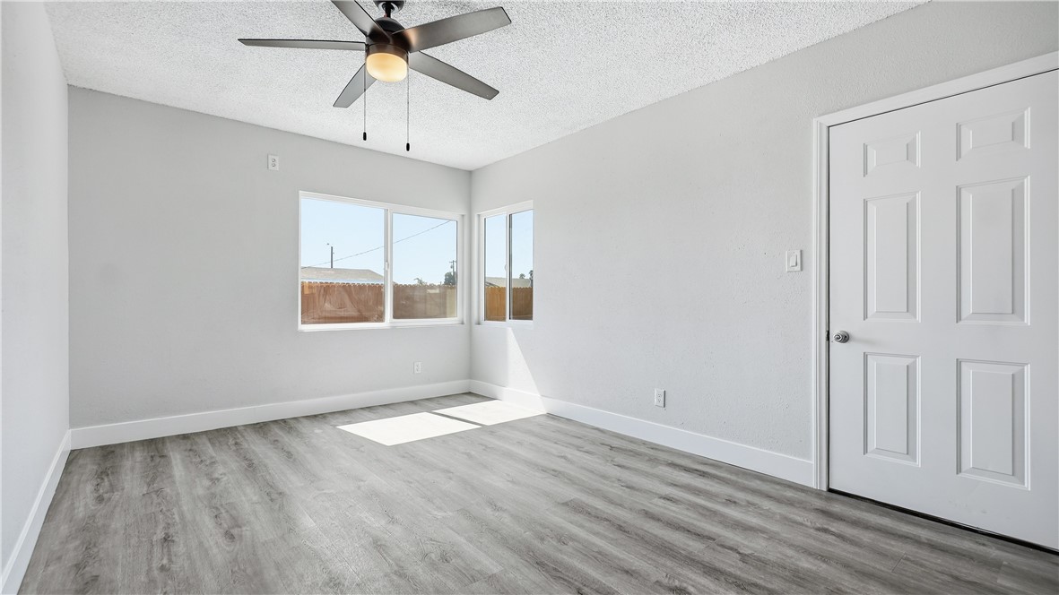 555 W Morgan Property Photo 19