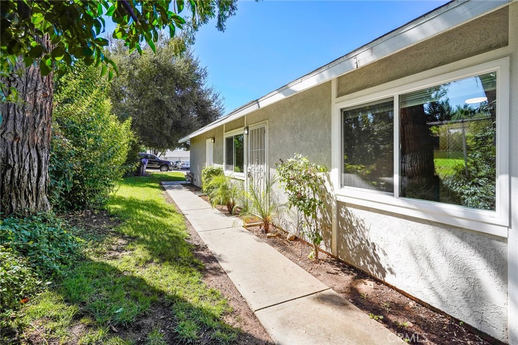 35224 Avenue B Property Photo 1
