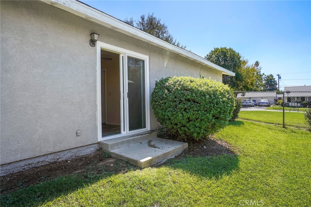 35224 Avenue B Property Photo 15