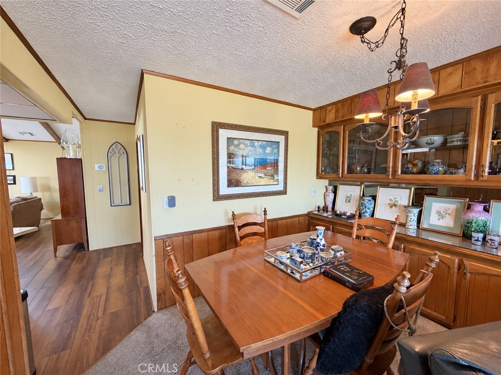10349 Chisholm Property Photo 6