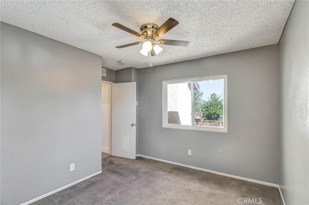 12757 Trotters Lane Property Photo 32