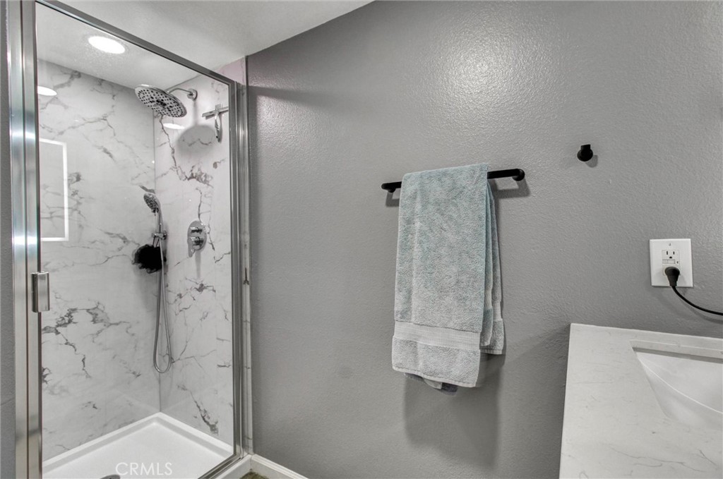 12757 Trotters Lane Property Photo 36