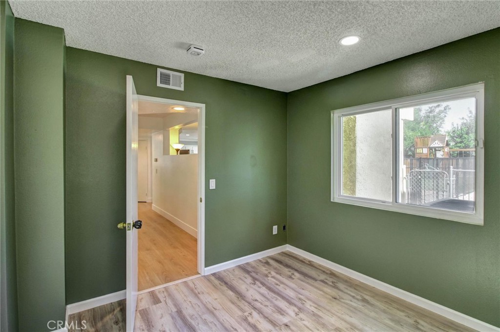 12757 Trotters Lane Property Photo 37