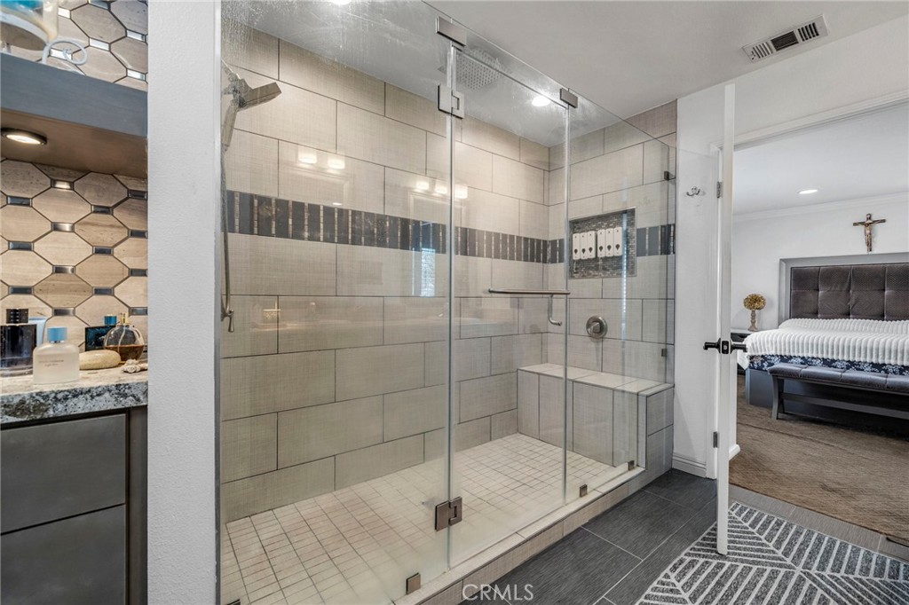 16252 Miller Avenue Property Photo 32