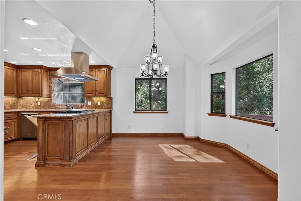 279 S Cumberland Property Photo 15