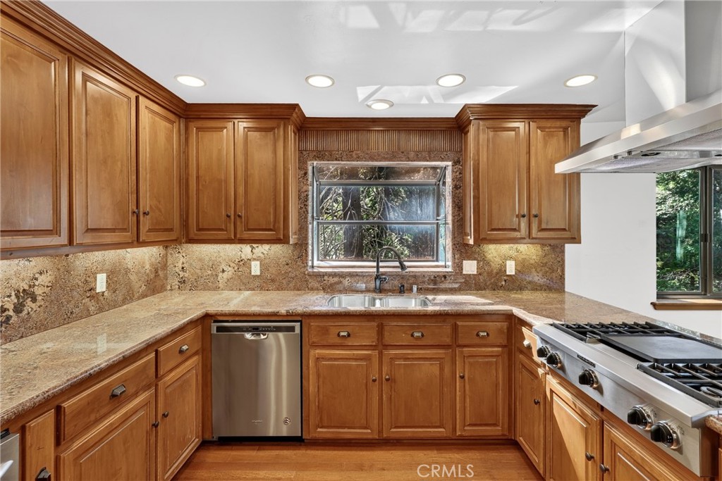 279 S Cumberland Property Photo 40