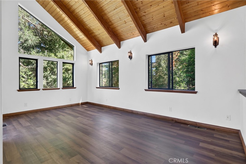 279 S Cumberland Property Photo 47
