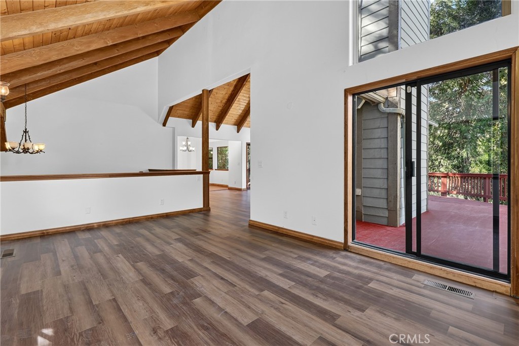279 S Cumberland Property Photo 48