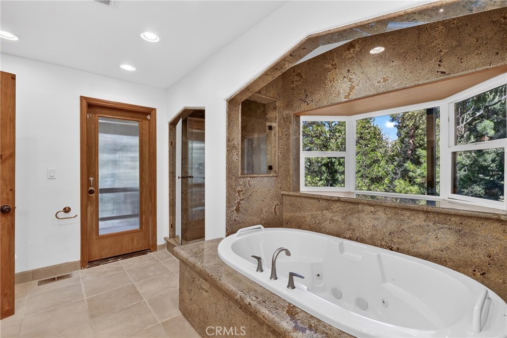 279 S Cumberland Property Photo 58