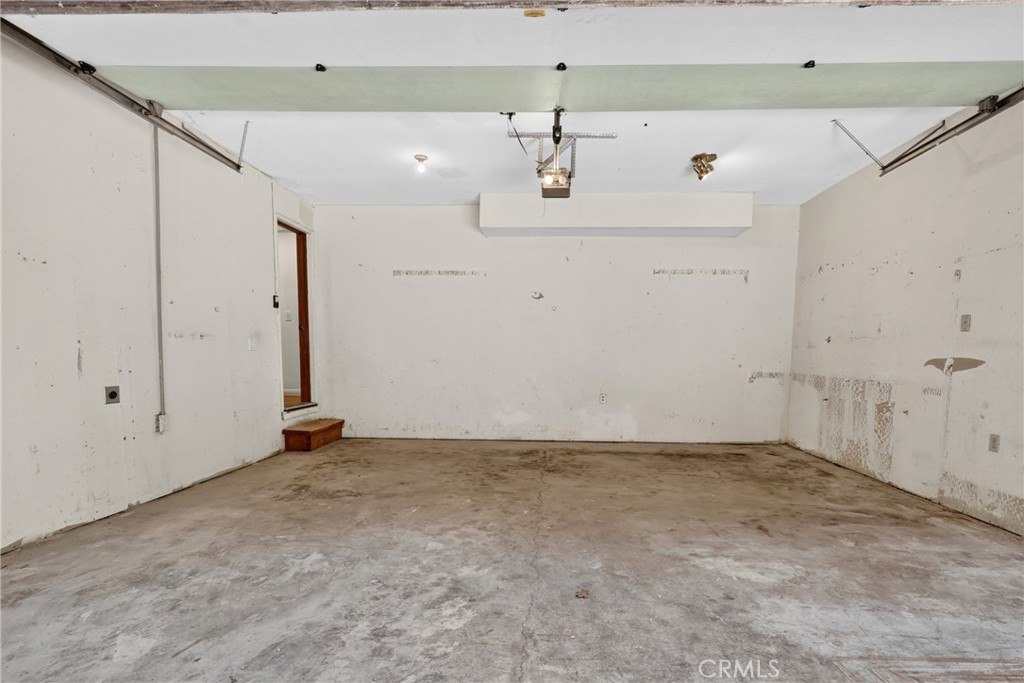 279 S Cumberland Property Photo 68