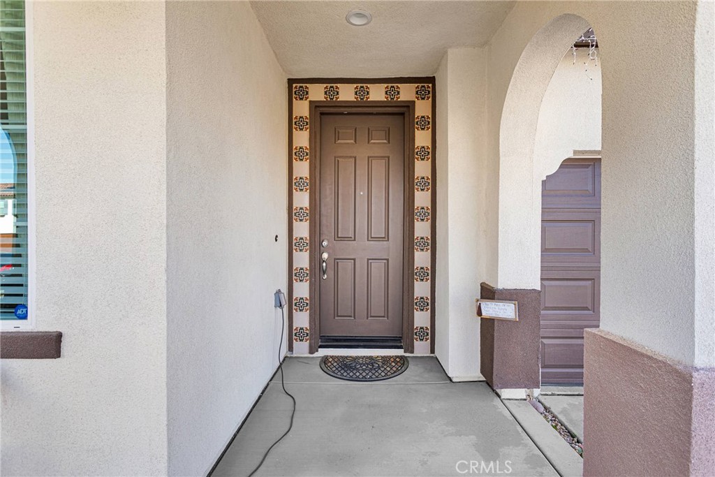 14335 Plymouth Street Property Photo 4