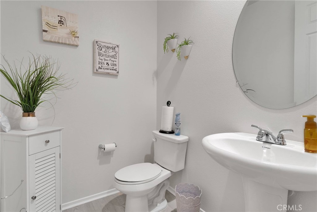14335 Plymouth Street Property Photo 14