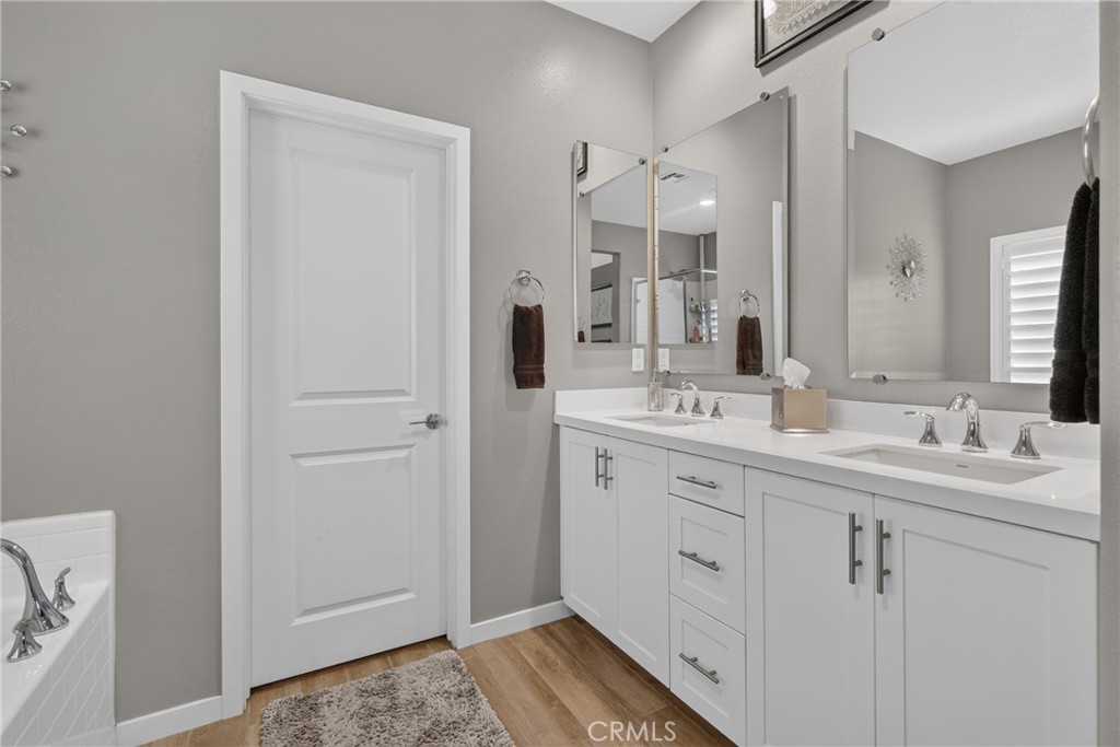 30940 Foxhollow Property Photo 28
