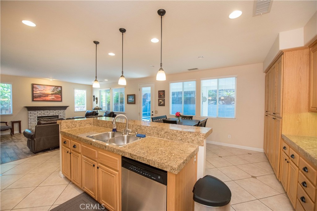 1330 Stuart Circle Property Photo 6