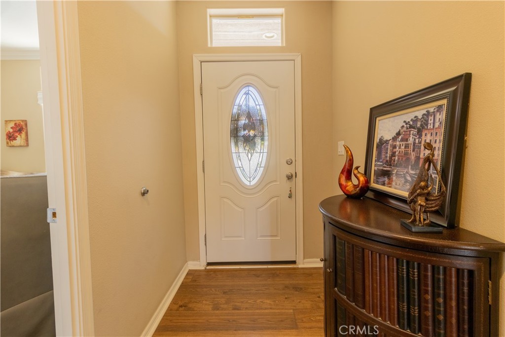 10961 Desert Lawn Dr (527 Robellini Rd) 527 Property Photo 4
