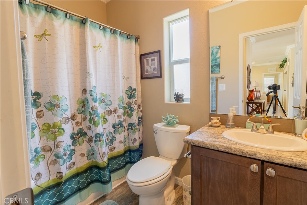 10961 Desert Lawn Dr (527 Robellini Rd) 527 Property Photo 17