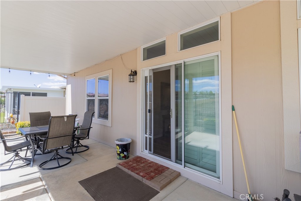 10961 Desert Lawn Dr (527 Robellini Rd) 527 Property Photo 23