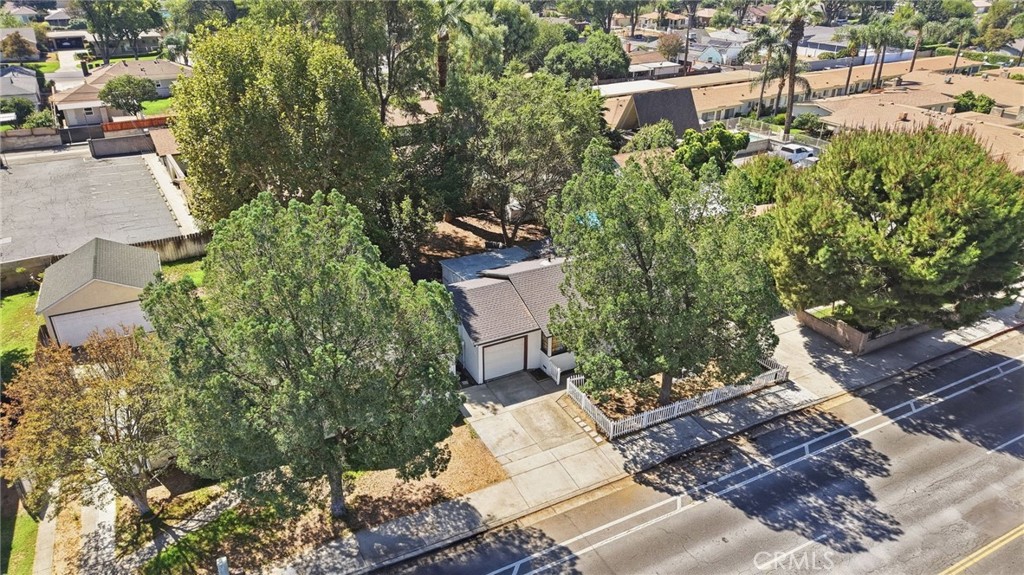 4570 Jurupa Property Photo 32