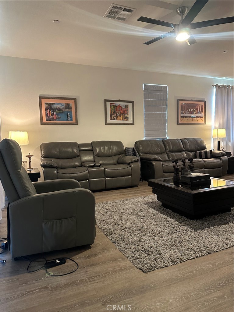 37718 Phelan Property Photo 6
