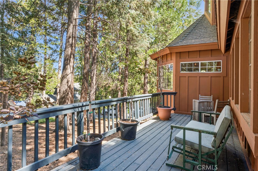 27403 Pinewood Drive Property Photo 43