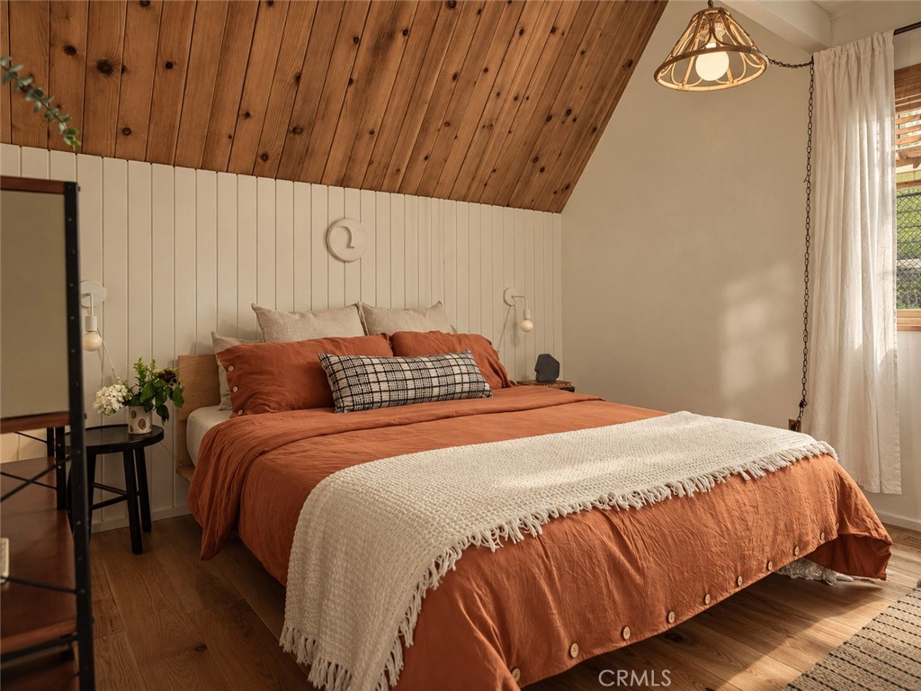 385 Birchwood Property Photo 14