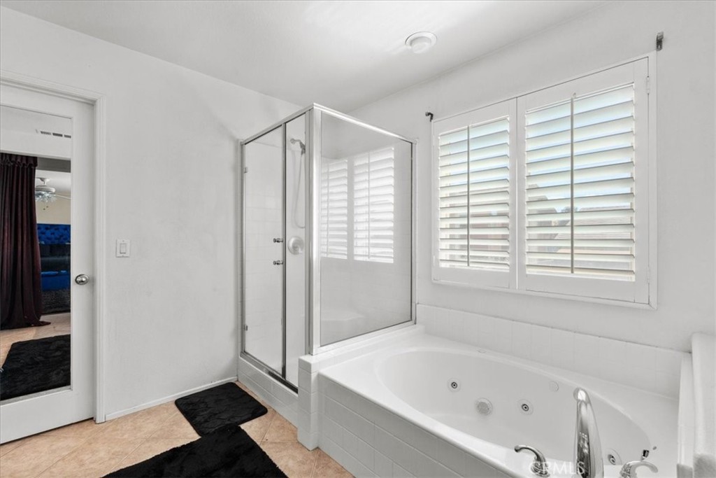 12269 Bali St Property Photo 31