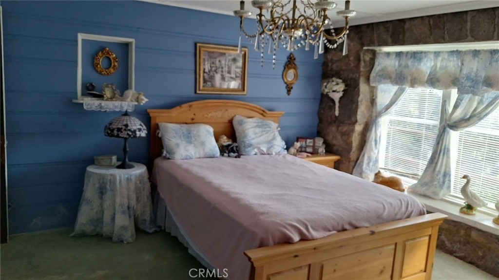 21515 Sawpit Canyon Property Photo 11