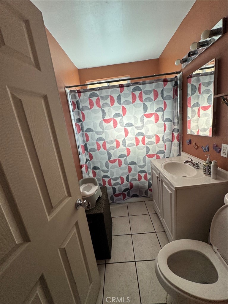 208 E Olive Property Photo 12