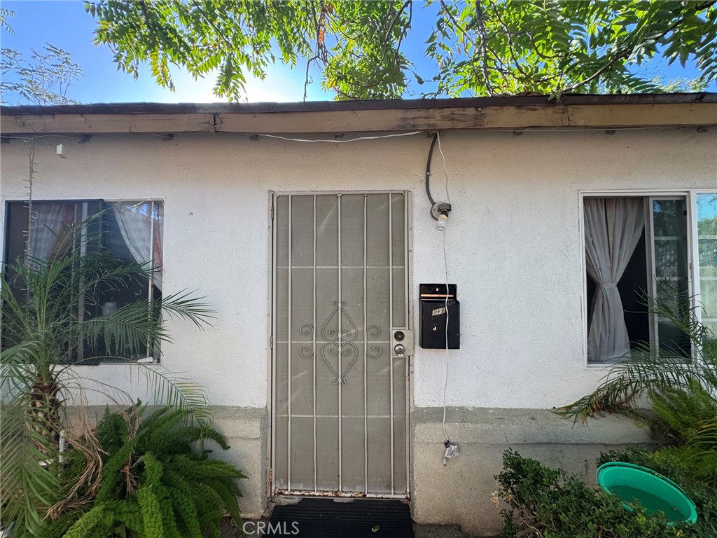 208 E Olive Property Photo 13