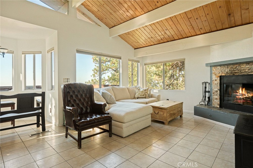 31603 Panorama Drive Property Photo 7