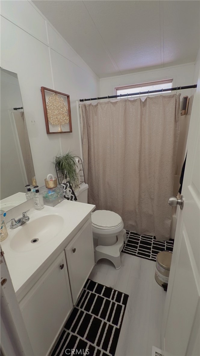 5700 W. Wilson 19 Property Photo 9