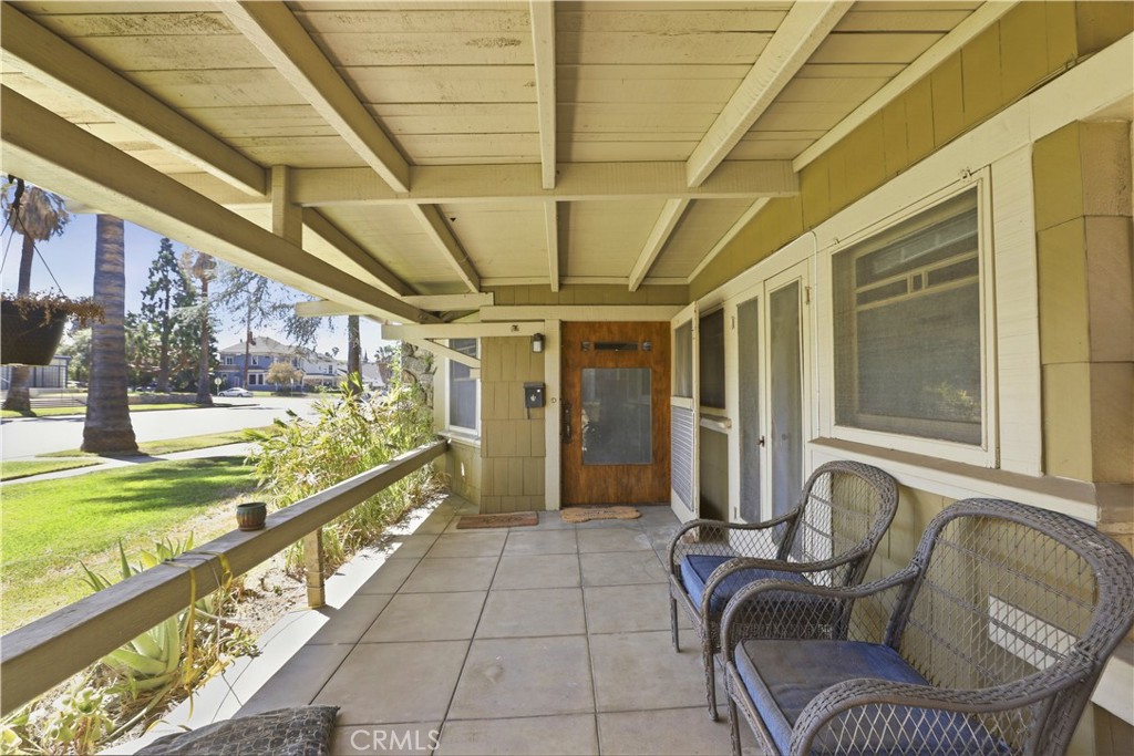 626 W Olive Property Photo 6