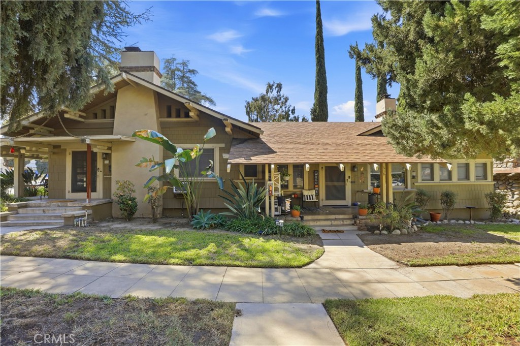 626 W Olive Property Photo 9
