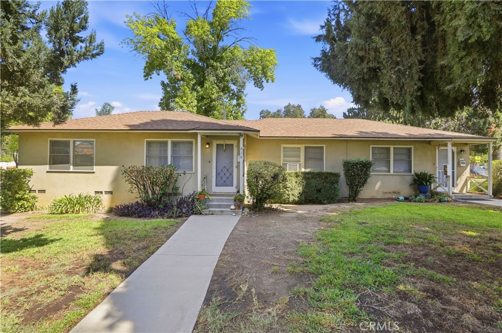 626 W Olive Property Photo 12