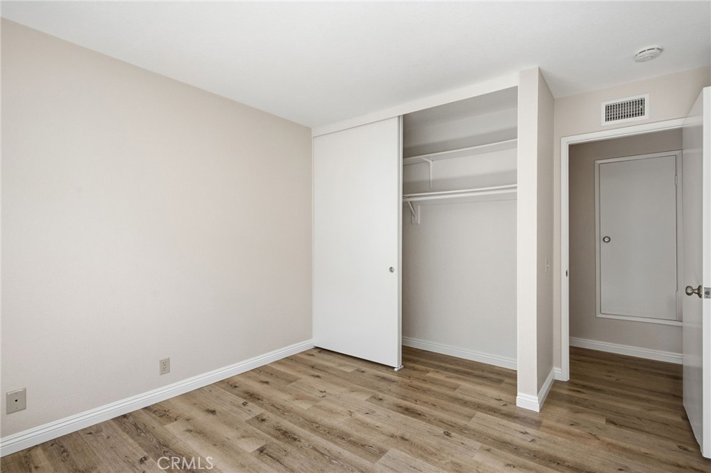 901 Lytle Property Photo 17