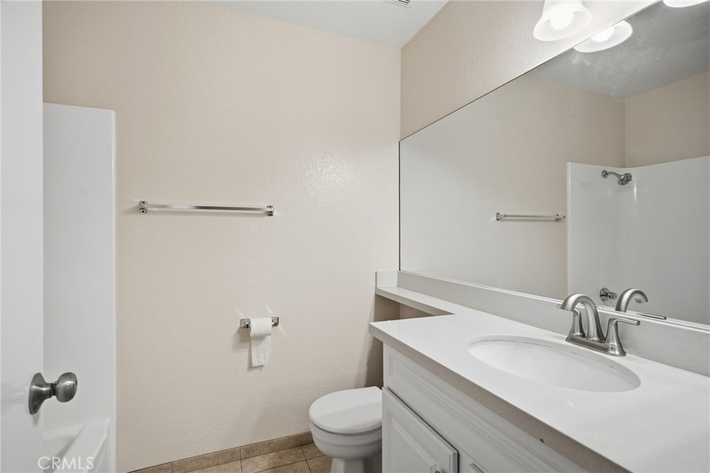 901 Lytle Property Photo 20