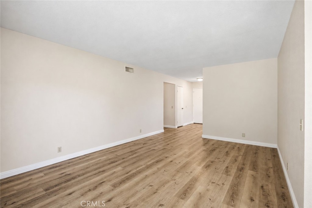 901 Lytle Property Photo 21