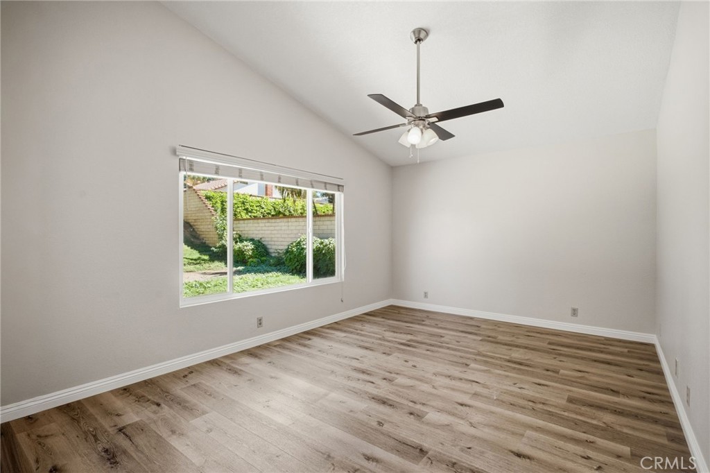 901 Lytle Property Photo 24