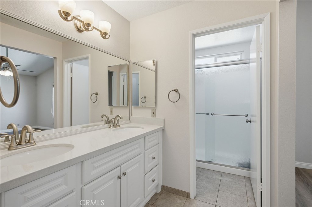 901 Lytle Property Photo 26