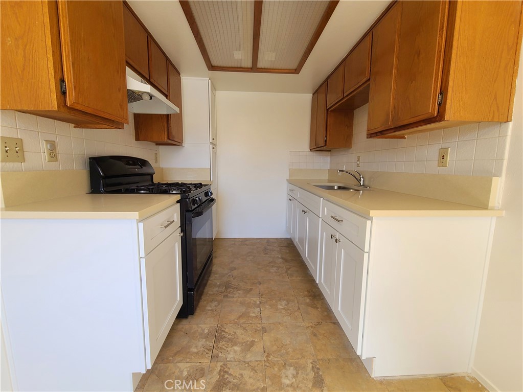 695 Massachusetts Avenue B Property Photo 7