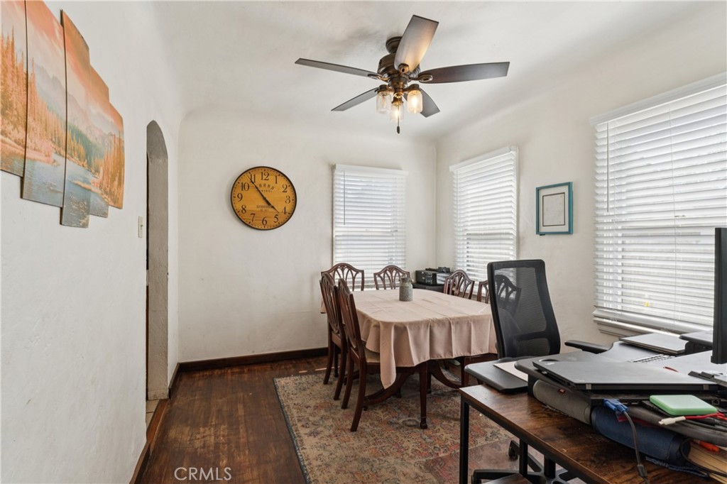 6925 Barton Property Photo 7