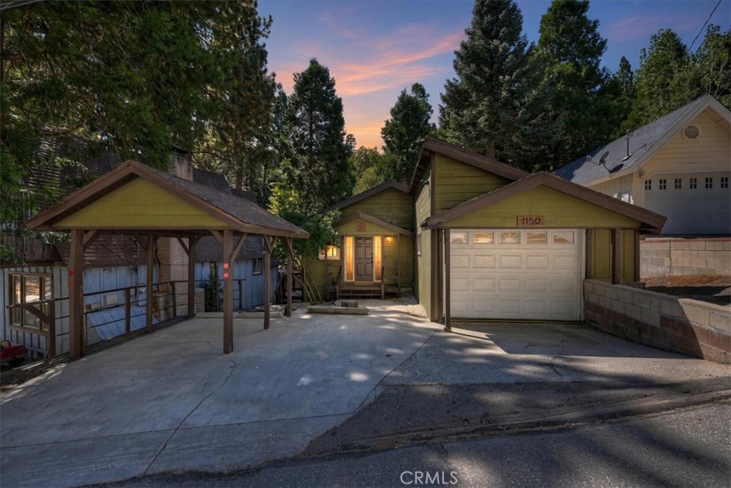 1150 Bear Springs Property Photo 1