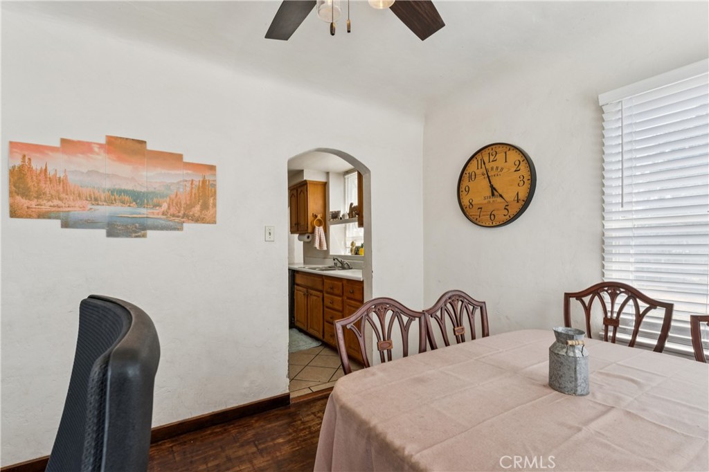 6925 Barton Property Photo 8