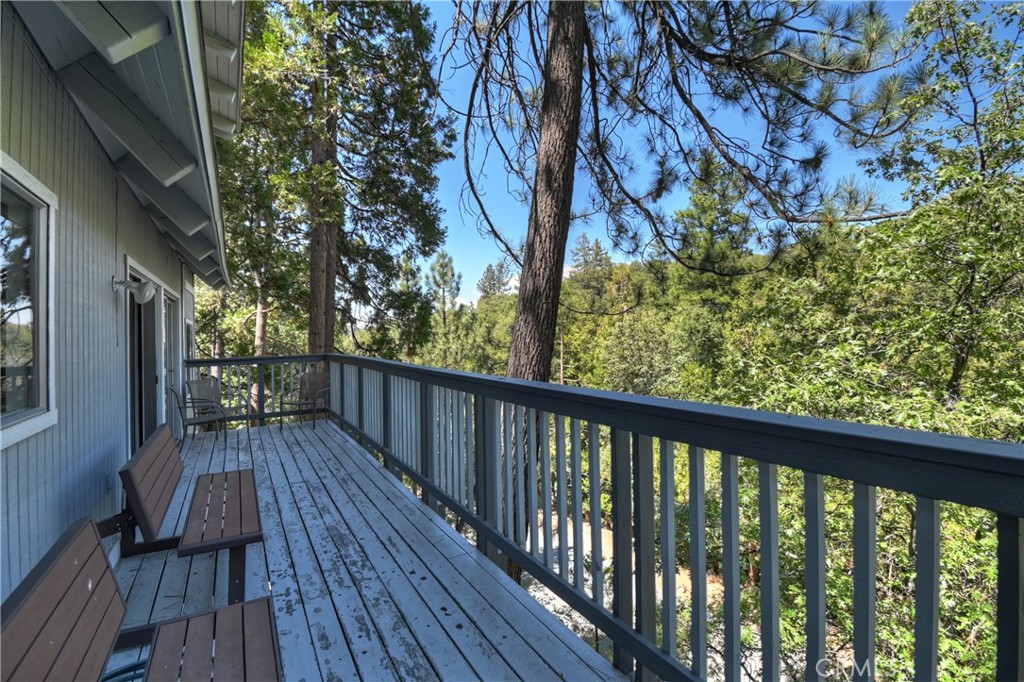 1468 Golden Rule Lane Property Photo 8